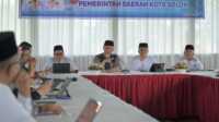 Gubernur Sumbar, Mahyeldi Ansharullah saat memimpin rakor bersama Pemprov Sumbar dan Pemko Solok Sinkronkan Program Strategis. (Foto Adpim Sumbar).