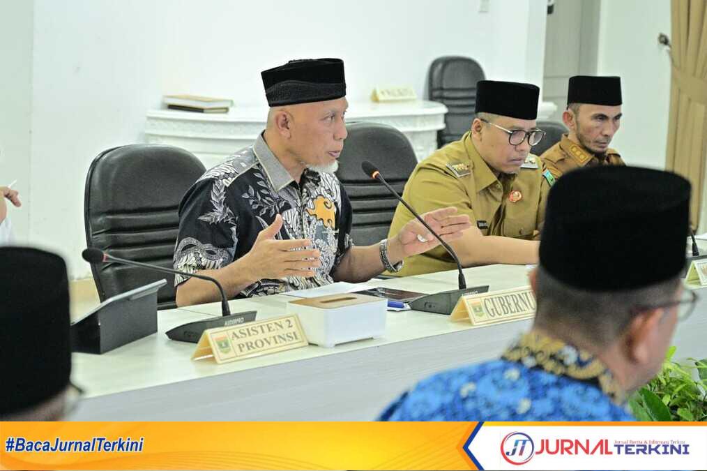 Gubernur Sumbar, Mahyeldi Ansharullah saat memimpin rakor antara Pemprov Sumbar dan Pemko Padang Panjang. (Foto Adpim Sumbar).