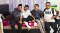 Ket Foto: Plt DPC PPP Inhil Ahmad Fuad, Sekertaris DPC Arif, Bendahara Kamaludin, saat melaksanakan silaturahmi dengan dikediaman Andi Rusli