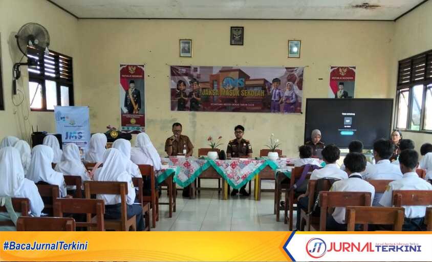 Screenshot_2026-04-27-12-55-18-927_com.whatsapp-edit