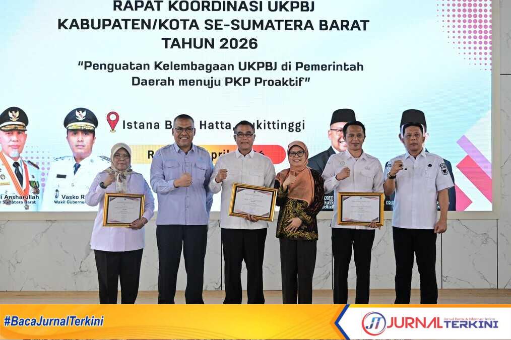 Rapat Koordinasi UKPBJ se - Sumbar Tahun 2026.(Foto Adpim Sumbar).