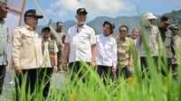 Rehabilitasi Lahan Terdampak Bencana di Sumbar. (Foto Adpim Sumbar).