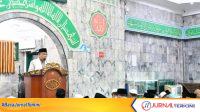 Wawako Padang, Maigus Nasir menjadi Khatib Sholat Iduladha di Masjid Babussalam Muhammadiyah, Kota Padang. ( Foto Prokopim Padang).