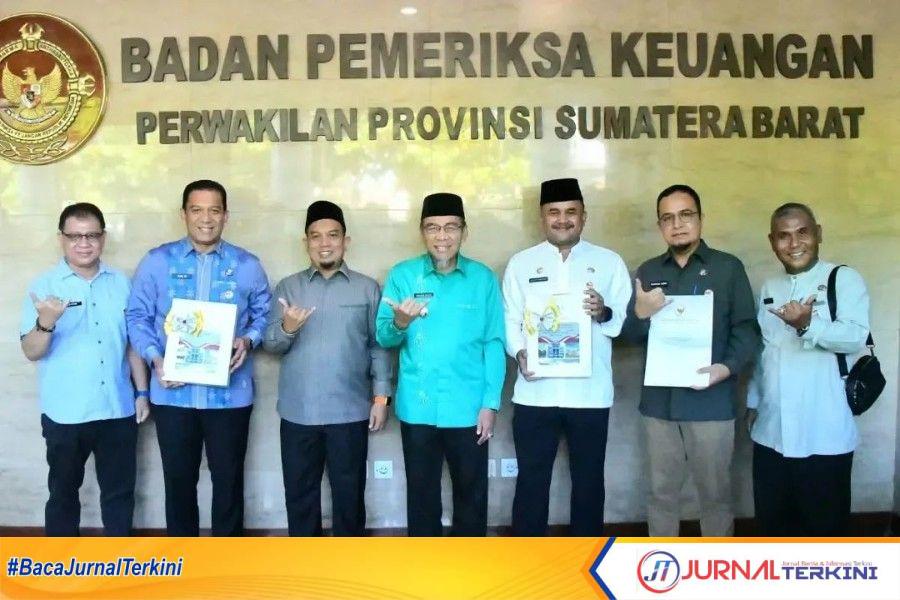 Pemko Padang Raih WTP ke-13. (Foto Prokopim Padang).