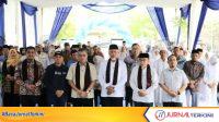 Menteri Ketenagakerjaan RI, Yassierli saat meresmikan sumur bor dan tempat wudhu di Kota Padang. (Foto Prokopim Padang).