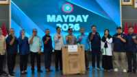 IMG-20260502-WA0028 Peringatan Hari Buruh Internasional di Sumbar. (Foto Adpim Sumbar).