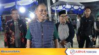 Ket Foto: Bupati Inhil H Herman saat meresmikan membuka operasional Pasar Subuh sebagai Tempat Penampungan Sementara (TPS) bagi pedagang Pasar Rakyat