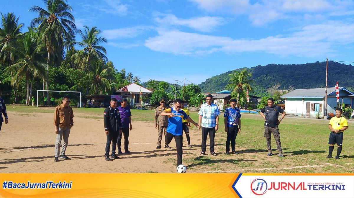 Bupati Aneng resmikan turnamen alim sidi cup