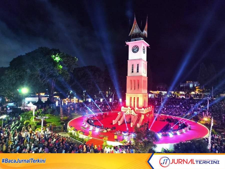 Kegiatan 100 Tahun Jam Gadang. (Foto Adpim Sumbar).