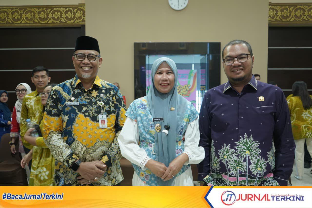 Ket Foto: Wabup Inhil Yuliantini, didampingi Ketua DPRD Inhil, Sekda Inhil