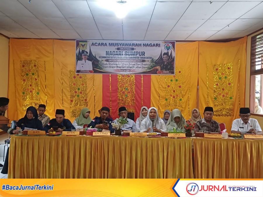 Kegiatan Musyawarah Nagari Sumpur. (Foto Istimewa).