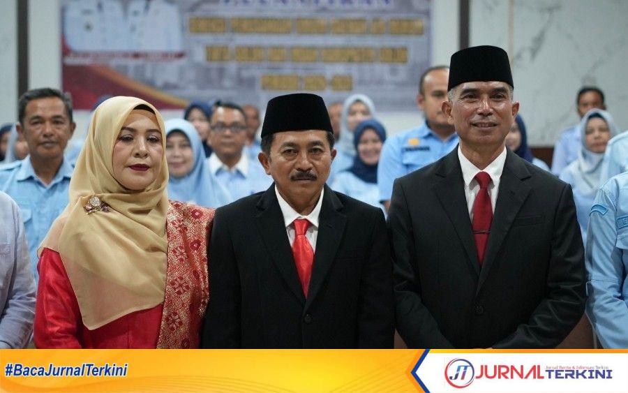 Sekda Medison melantik Direksi Perumda Tirta Solok Nan Indah 2026–2031. (Foto Kominfo Kab Solok).