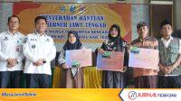 Warga Kajen Terima Bantuan
