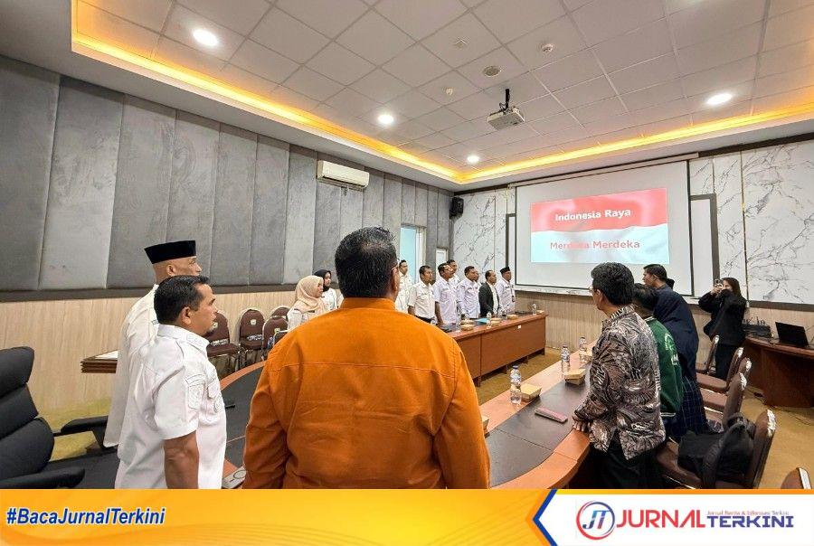Penandatanganan MoU BPS Kab Solok dengan STAI Solok Nan Indah dan STIE El Hakim Solok. (Foto Kominfo Kab Solok).