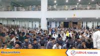 Tabliq akbar dengan ustadz H Das’ad Latif, dalam rangka 1 Muharram 1448 H di masjid Agung Baitul Ma’mur Tarempa Tabliq akbar dengan ustadz H Das’ad Latif, dalam rangka 1 Muharram 1448 H di masjid Agung Baitul Ma’mur Tarempa.FOTO:FENDI