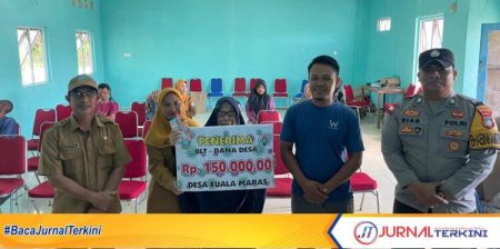 Pemdes Kuala Maras, Kecamatan Jemaja Timur, Kabupaten Kepulauan Anambas, telah menyalurkan BLT-DD kepada 26 KPM.FOTO:FENDI