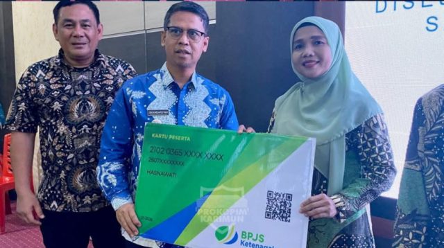 Kartu kepesertaan BPJS Ketenagakerjaan guru agama di Karimun