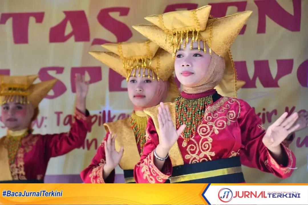 Kegiatan perpisahan SMPN 26 Padang. (Foto Prokopim Padang).