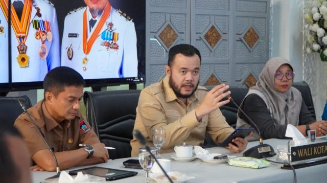 Pertemuan strategis bersama Forum Bank Sampah Kota Padang. (Foto Prokopim Padang).