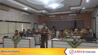 IMG-20260728-WA0012 Bupati Indragiri Hilir H. Herman mengikuti Evaluasi (SAKIP) bersama Tim Evaluato (KemenPAN-RB) secara virtual di Aula Rapat Kantor Bapperida Inhil, Selasa (28/07/2026).