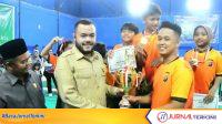 Turnamen Bulutangkis Anak Nagari Cup I Tingkat Kota Padang. (Foto: Prokopim Padang).