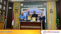 Penandatanganan MoU BPJS Ketenagakerjaan Cabang Karimun dan Kejari Karimun
