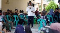 bupati Karimun Iskandarsyah dialog nelayan soal sedimentasi laut Bupati Karimun Iskandarsyah dialog sedimentasi laut bersama nelayan Buru