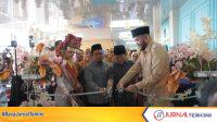 Wali Kota Padang, Fadly Amran saat meresmikan ruang VIP RSUD dr. Rasidin.