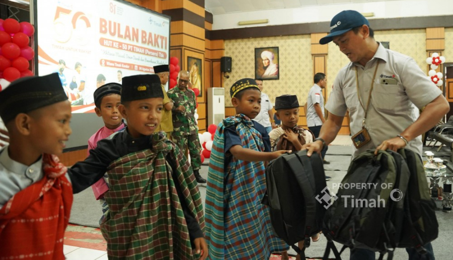 Khitanan massal bulan Bakti PT Timah