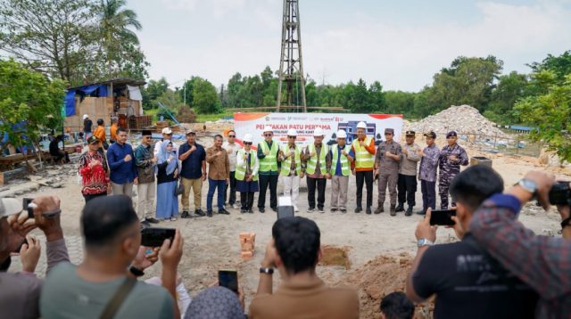 Peletakan batu pertama pembangunan kantor Badan Pusat Statistik (BPS) Karimun