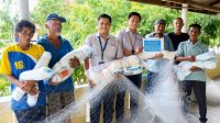 pt timah bantu jaring ikan nelayan Sawang Pt timah bantu jaring ikan nelayan Sawang Kundur Barat Karimun