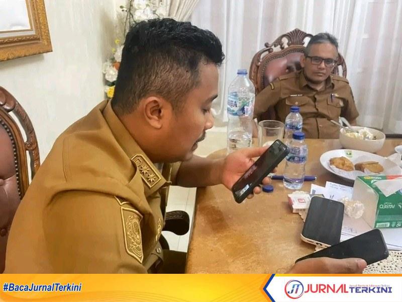 Wagub Sumbar, Vasco Ruseimy. (Foto: Adpim Sumbar)