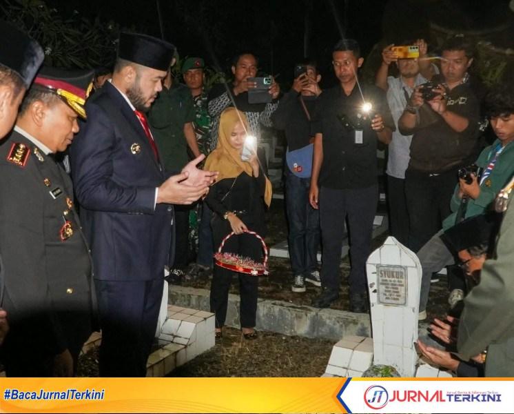 Renungan Suci di TMP Kuranji, Kota Padang. (Foto: Pemko Padang)