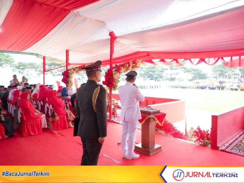 Bupati Solok Pimpin Upacara Peringatan HUT ke-81 Kemerdekaan RI di Kab Solok. (Foto: Kominfo Kab Solok)