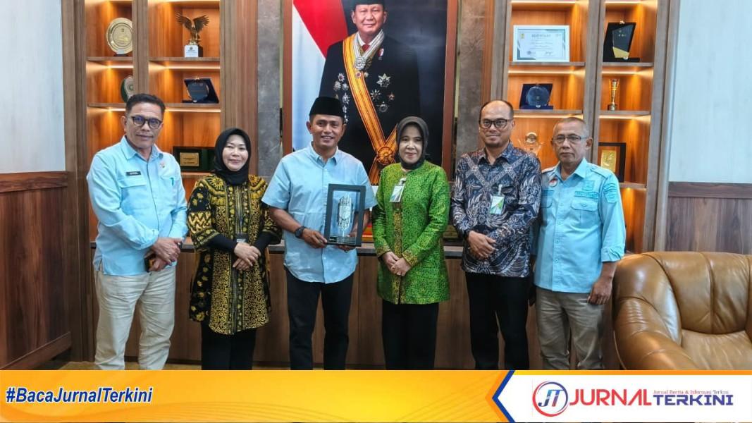 Bupati Solok Terima Kunjungan Kakanwil BPJS Ketenagakerjaan Sumbar Riau Kepri (Foto: Kominfo Kab Solok)