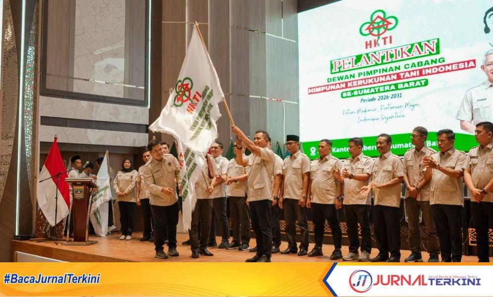 Bupati Solok Dikukuhkan sebagai Ketua DPC HKTI Kab Solok (Foto: Kominfo Kab Solok)
