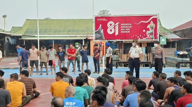 Ket gambar: lapas Kelas IIA Tembilahan bersama Aparat Penegak Hukum (APH) dari unsur TNI dan Polri menggelar razia gabungan