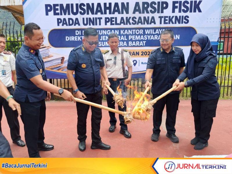 Rutan Batusangkar Ikuti Pemusnahan Arsip yang Telah Disetujui ANRI (Foto: Rutan Batusangkar)