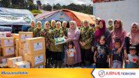 Kejati Sumbar dan IAD Salurkan Bantuan Banjir Bandang di Arosuka (Dok. Kejati Sumbar)