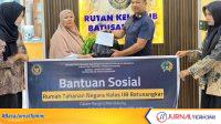 Rutan Batusangkar salurkan bansos rutin kepada keluarga WBP. (Foto: Rutan Batusangkar)
