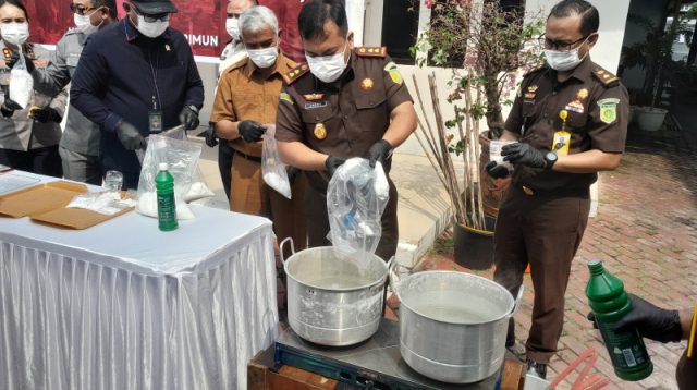 Pemusnahan barang bukti perkara narkoba di Kejaksaan Negeri Karimun