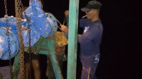 Tim teknis Perumda Tirta Mulia Karimun bekerja intensif selama dua hari berturut-turut untuk melakukan perbaikan mesin, instalasi, hingga pengujian sistem.
