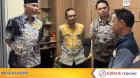 IMG-20261022-WA0006(1) Gubernur Sumbar, Mahyeldi Jenguk Ketua MUI Sumbar Korban Kebakaran KMP Batumandi (Dok. Adpim Sumbar)