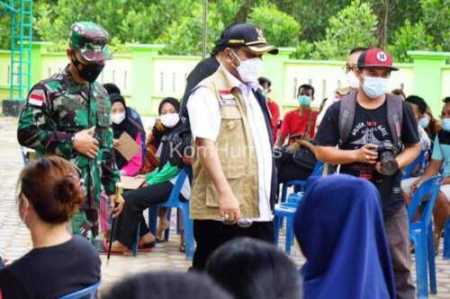 Bupati Karimun tinjau posko PPKM
