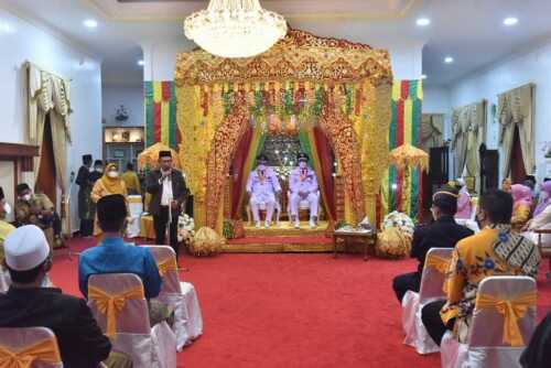 Penyambutan bupati dan wakil bupati dilantik