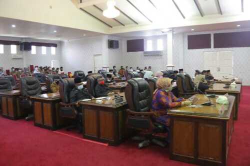 Rapat Paripurna Pansus LKPJ