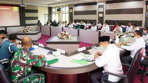 Plh Bupati Karimun gelar rapat menyambut Ramadhan