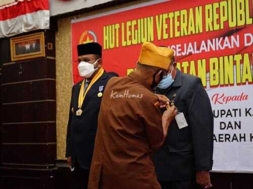 Penghargaan dari Veteran