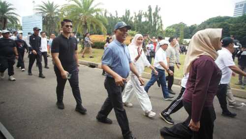 BUPATI dan Wakil Bupati Indragiri Hilir terpilih, H. Herman dan Hj. Yuliantini, hari ini mengikuti gladi kotor sebagai persiapan menjelang pelantikan resmi yang akan dilaksanakan pada 20 Februari 2025 di Istana Kepresidenan, Jakarta. Prosesi pelantikan ini akan dipimpin langsung oleh Presiden Republik Indonesia, Prabowo Subianto.