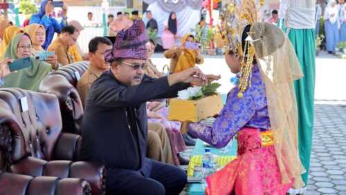 Bupati Hadiri Panen Karya P5 dan Bazar Produk Inovasi SMAN 2 Karimun